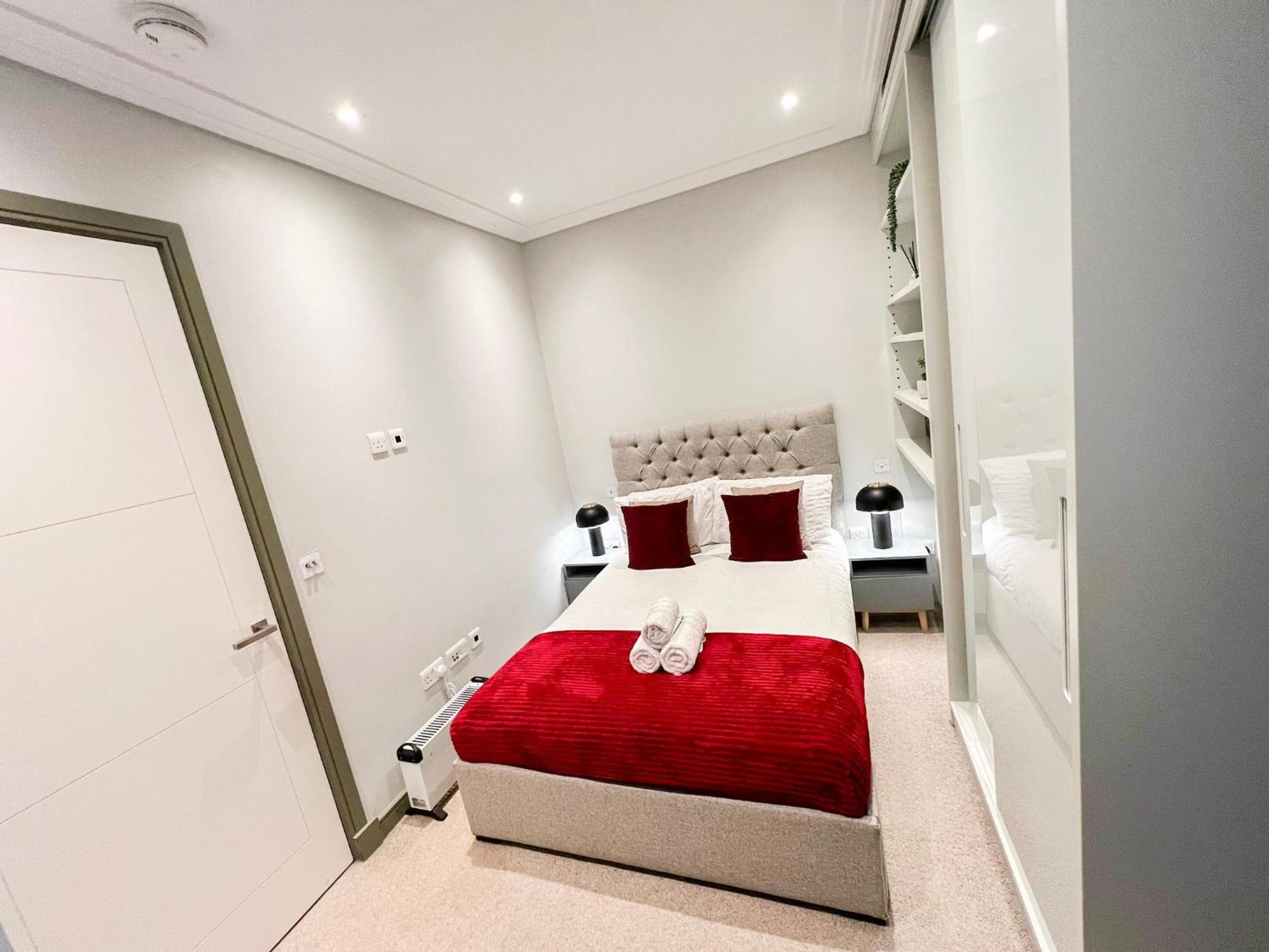 Posh 3 Bedroom Flat With Terrace And Indoor Fireplace In Mayfair, Near Hyde Park Londres Exterior foto